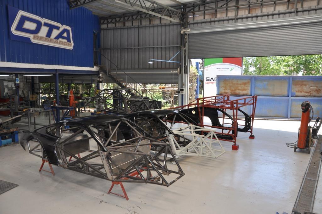 Los Mustang que está armando el DTA Racing: WhatsApp Image 2024-01-08 at 17.01.11.jpeg